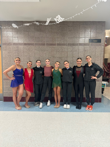 Eight Ellevés competed in the Mustang Classic Solo Competition on Friday, December 2. Ellie Asay, Avery Atkinson, Alyssa Clark, Cher Jackson, Kaela Jones, Hadlie Miller, Lauren Taylor, and Oaklee Tingey.